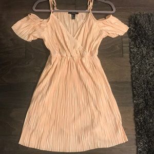 Forever 21 pleated pale peach dress